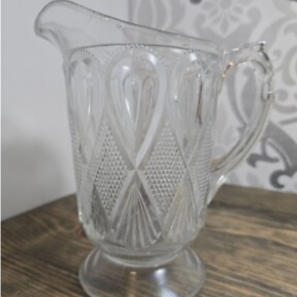 Antique 1897 US Glass Maryland Loop and Fan Diamond Milk Pitcher 24 ounce